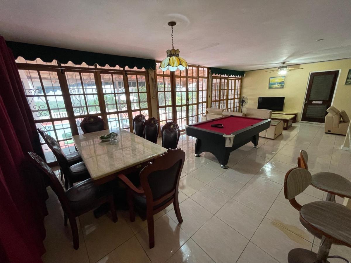 The Lodge @ Peaceful Palms Montego Bay Eksteriør billede