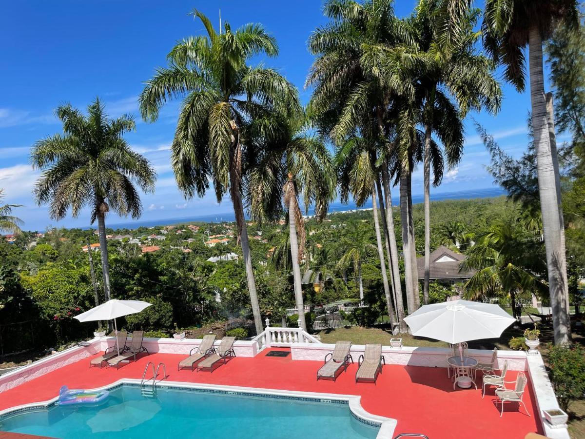 The Lodge @ Peaceful Palms Montego Bay Eksteriør billede